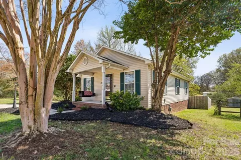 610 Eddleman Rd, Kannapolis, NC 28083