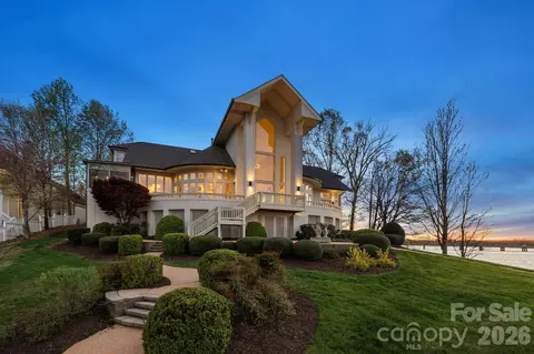 16101 Woolwine Rd, Charlotte, NC 28278