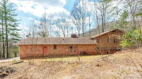 118 Richard Ln, Black Mountain, NC 28711