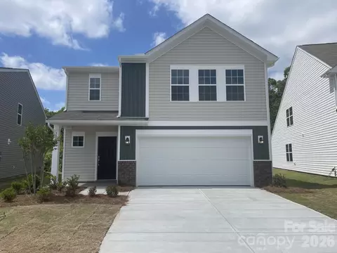 556 Sand Dunes Dr, Kannapolis, NC 28081