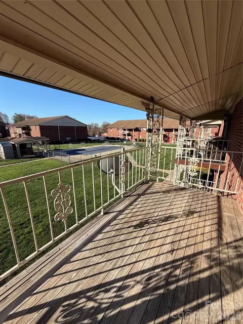 119 Carriage House Dr, Kannapolis, NC 28081