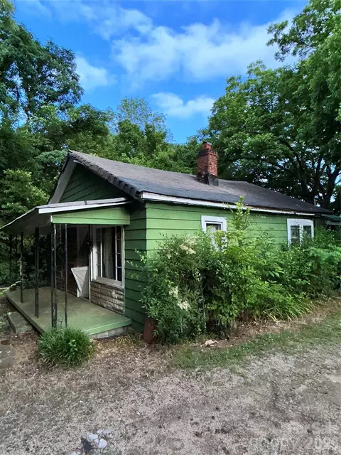 101 Woody Sw Ct SW, Concord, NC 28025