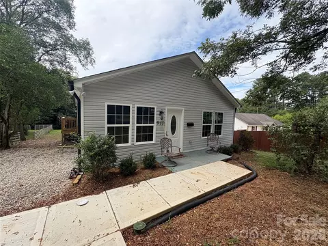 911 Plyler St, Monroe, NC 28110
