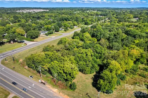 3455 Roberta Rd, Concord, NC 28027 photo 5