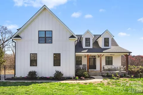842 Patterson Farm Rd, Mooresville, NC 28115