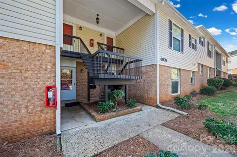4605 Coronado P Dr #P, Charlotte, NC 28212