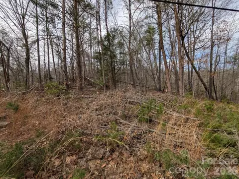 4960 Singleton Dr, Morganton, NC 28655 photo 5