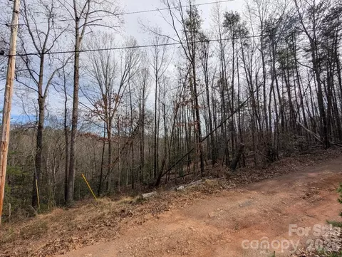 4960 Singleton Dr, Morganton, NC 28655 photo 8
