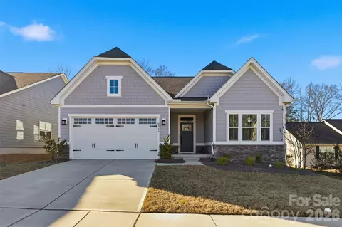 6334 Cambridge Dr, Harrisburg, NC 28075