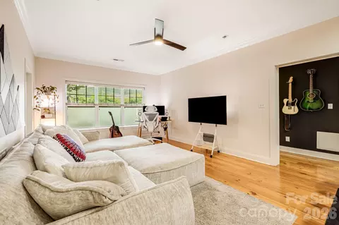 175 S Lexington 106 Ave #106, Asheville, NC 28801