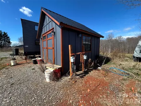 144 Speaks Rd, Olin, NC 28660 photo 4