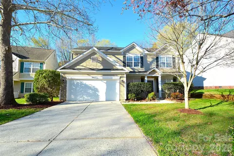 9815 Steed Ct, Charlotte, NC 28269