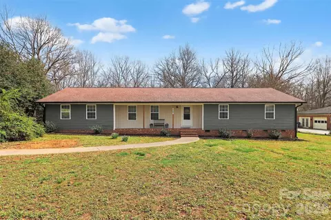 1103 White Oaks Cir, Monroe, NC 28112
