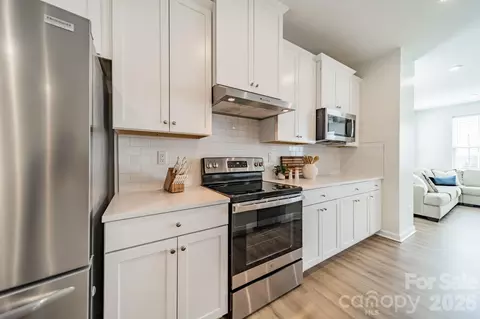 963 Portrush Ln, Tega Cay, SC 29708 photo 14