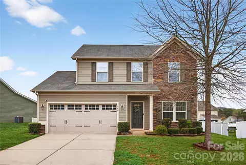 846 Longford Dr, Gastonia, NC 28056