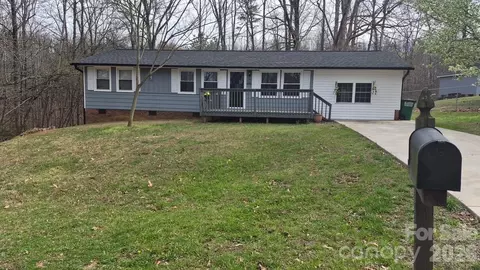 4203 Sunflower Ct, Gastonia, NC 28052