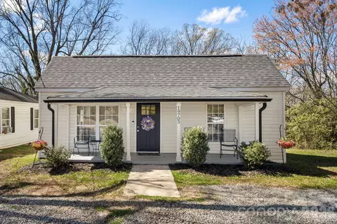 19705 S Ferry St, Cornelius, NC 28031