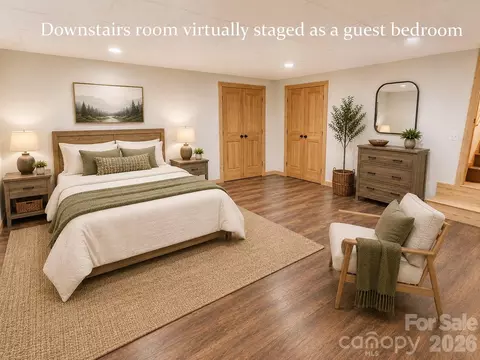 Bedroom - 14 Weeping Cherry Forest Rd, Fairview, NC 28730 photo 4 of 5