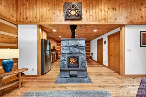 Entry Way - 14 Weeping Cherry Forest Rd, Fairview, NC 28730 photo 1 of 2