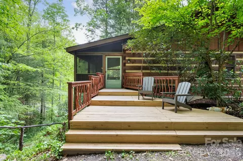 Exterior - 14 Weeping Cherry Forest Rd, Fairview, NC 28730 photo 8 of 9