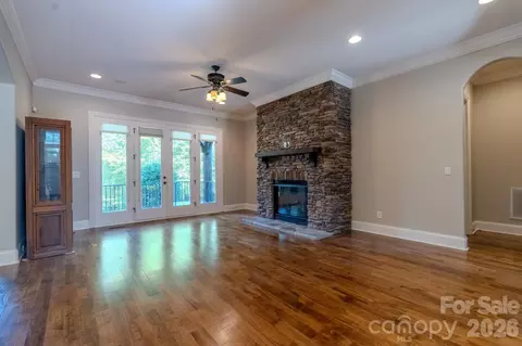 Living - 295 Bent Tree Dr, Stanley, NC 28164 photo 5 of 8