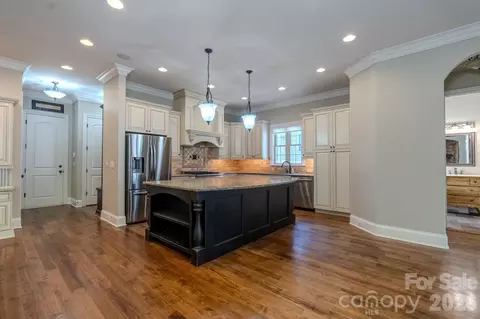 Kitchen - 295 Bent Tree Dr, Stanley, NC 28164 photo 3 of 3