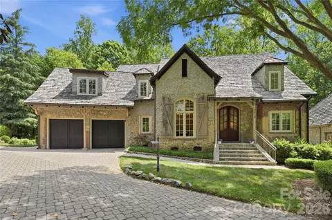 2418 La Maison Dr, Charlotte, NC 28226