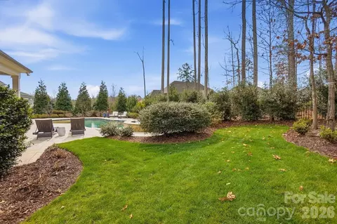 Exterior - 13124 Davidson Park Dr, Davidson, NC 28036 photo 9 of 10