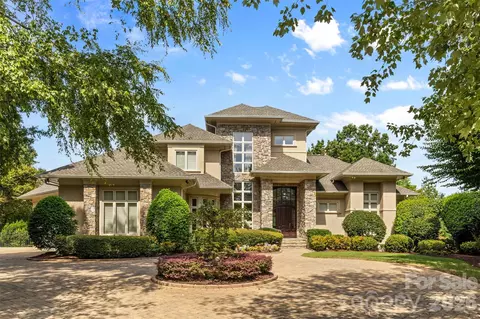 14606 Jockeys Ridge Dr, Charlotte, NC 28277