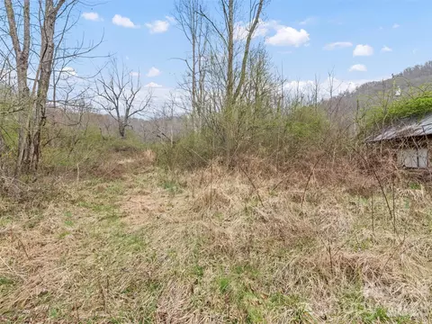 72 Topeka Dr, Sylva, NC 28779 photo 17