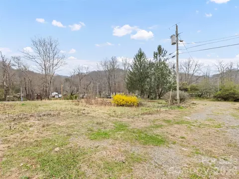 72 Topeka Dr, Sylva, NC 28779 photo 13