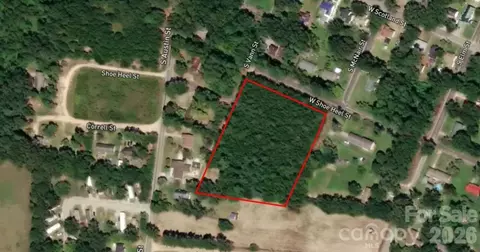 0 Shoe Heel W St W, Maxton, NC 28364