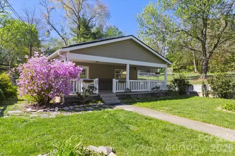 65 New Jersey Ave, Asheville, NC 28806