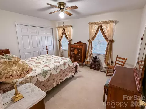 Bedroom - 1017 3rd Nw Ave NW, Conover, NC 28613 photo 10 of 13
