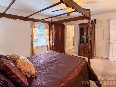 Bedroom - 1017 3rd Nw Ave NW, Conover, NC 28613 photo 4 of 13