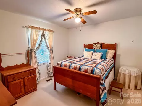 Bedroom - 1017 3rd Nw Ave NW, Conover, NC 28613 photo 6 of 13