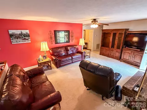 Living - 1017 3rd Nw Ave NW, Conover, NC 28613 photo 2 of 3