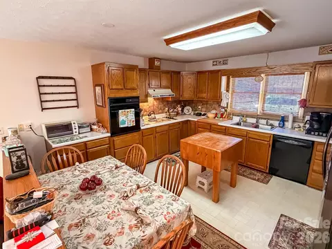 Kitchen - 1017 3rd Nw Ave NW, Conover, NC 28613 photo 1 of 5