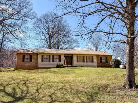 1017 3rd Nw Ave NW, Conover, NC 28613