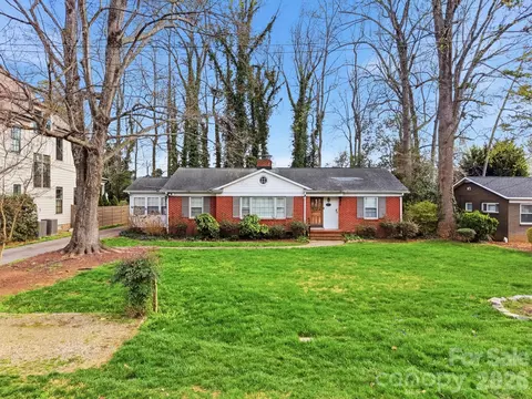616 Bertonley Ave, Charlotte, NC 28211