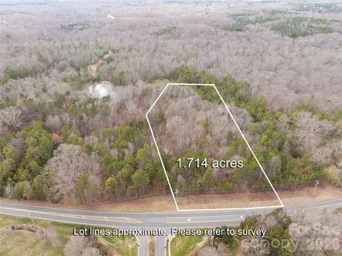 520 Weddington Rd, Weddington, NC 28104
