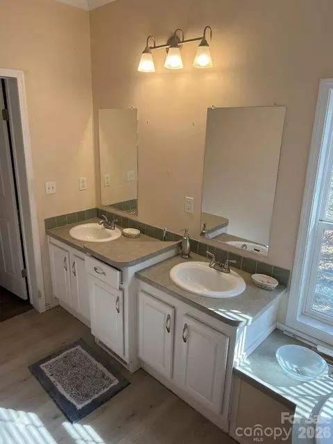 3233 Alamo Dr, Trinity, NC 27370 photo 10