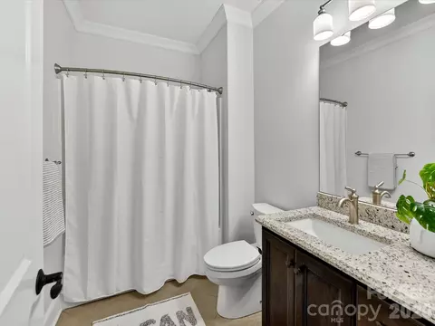 Bath - 18014 Whispering Oaks Dr, Cornelius, NC 28031 photo 5 of 5