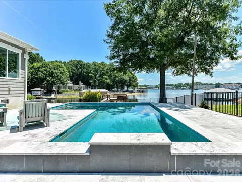 Exterior - 18014 Whispering Oaks Dr, Cornelius, NC 28031 photo 1 of 8