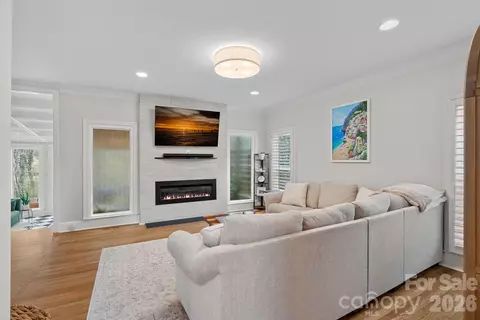 Living - 13436 Scanlan Way, Davidson, NC 28036 photo 1 of 3
