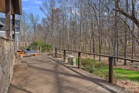 Exterior - 13436 Scanlan Way, Davidson, NC 28036 photo 6 of 10
