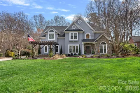 13436 Scanlan Way, Davidson, NC 28036