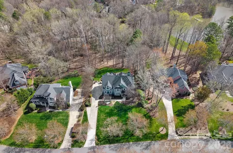View/Area - 13436 Scanlan Way, Davidson, NC 28036 photo 3 of 3
