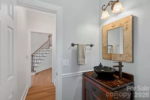 Bath - 13436 Scanlan Way, Davidson, NC 28036 photo 1 of 7
