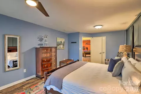 Bedroom - 553 Deep Gap Rd, Sylva, NC 28779 photo 5 of 5